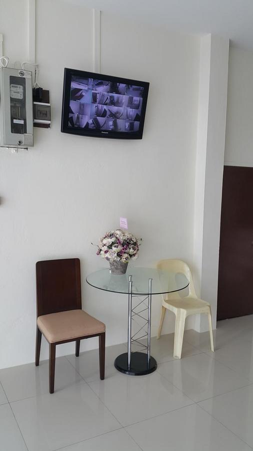 Mandarin Hotel Kuching Dış mekan fotoğraf